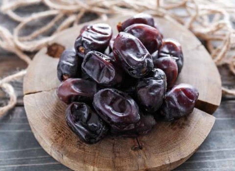 تصویر 1 از قیمت خرمای مروارید سیاه بم + خرید باور نکردنی